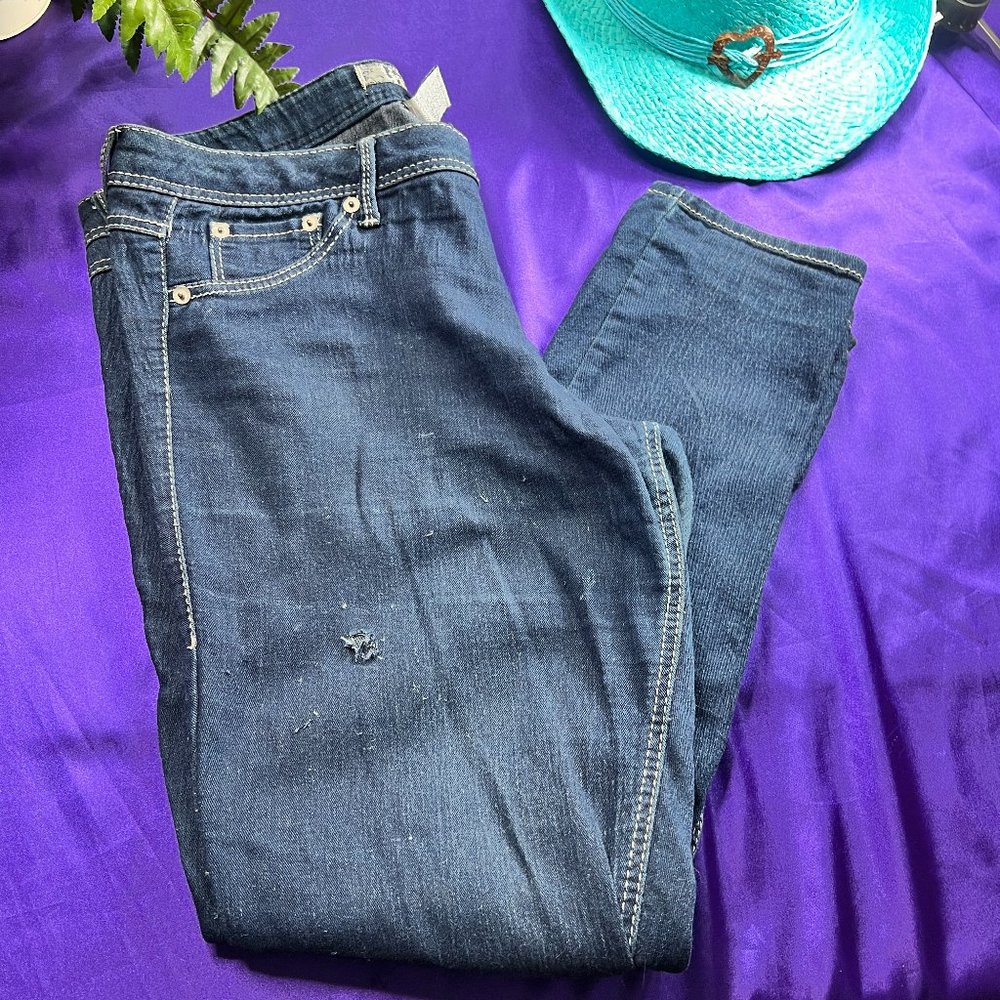 📌17/21 Exclusive Denim Ripped Jeans Distressed Denim  Plus Size Skinny